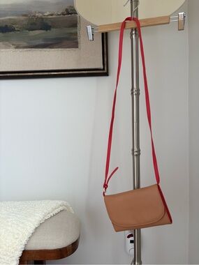 Tan Faux-Leather Crossbody Bag with Red Strap